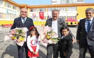 Mustafa Palancıoğlu’dan Esentepe Mumcular İlkokulu’na ziyaret