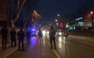 Narkotik köpekli trafik denetimi, araçlar didik didik arandı
