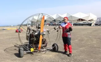 O Türkiye’nin tek kadın paratrike pilotu
