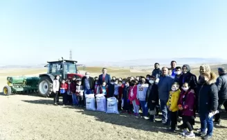 Öğrencilerin tohumları Mamak’ta toprakla buluştu

