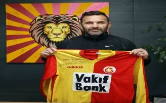 Okan Buruk: “Hepimiz bir olduğumuzda neler yapabileceğimizi ortaya koyuyoruz“
