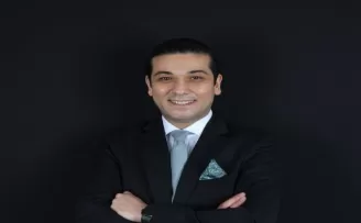 Op. Dr. Burak Olgun, çene dolgusu hakkında merak edilenleri anlattı

