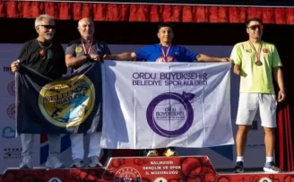 Ordu’ya triatlon zaferi!