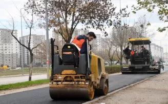 Osmangazi’de park içi yollar yenilendi