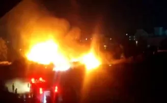Ataşehir’de elektrik kabloları yangına neden oldu