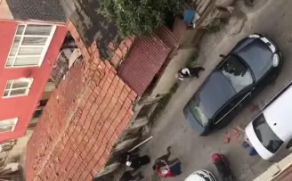 (Özel) Beyoğlu’nda pompalı dehşeti kamerada: 1 ölü
