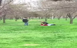 (Özel) Biri yumrukladı diğeri kayda çekti
