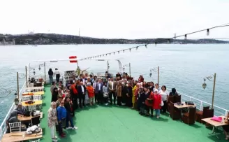 Özel çocukların ailelerine boğaz turu
