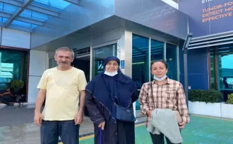 Cüneyt Arkın’ın ölüm haberini alan hayranları hastaneye koştu
