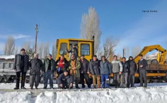 (ÖZEL) Demir yolunun ’kar savaşçıları’ndan nefes kesen çalışmalar
