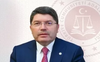 Özel’e bir tepkide Bakan Tunç’tan