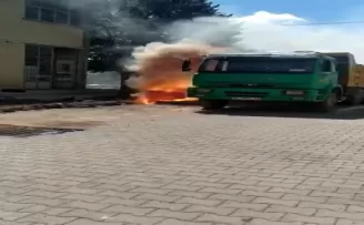 (Özel) Elektrik kabloları bomba gibi patladı
