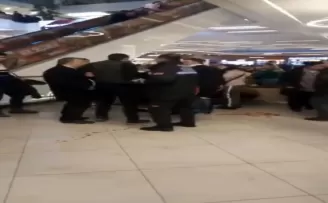 Esenyurt’ta AVM’de dehşet