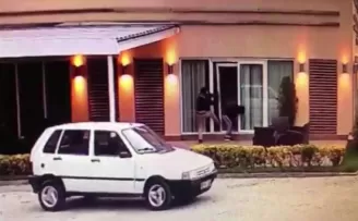 Özel güvenlik kıyafeti giyip iş yerini soydular
