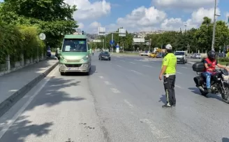  İstanbul’da minibüslere şok uygulama: 7 yolcu fazla çıktı
