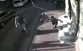  İstanbul’un göbeğinde silahlı saldırı kamerada