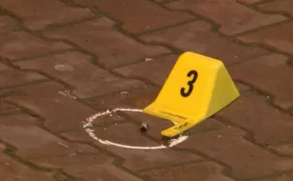 (ÖZEL) Kurşun yağmuruna tutuldu, aracıyla hastaneye gitti
