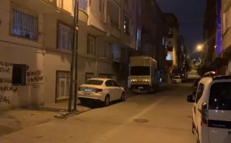 (Özel) Sokakta top oynayan çocuk dehşeti yaşadı
