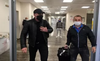 Survivor ekibi Maltepe’deki karantina yurdundan ayrıldı