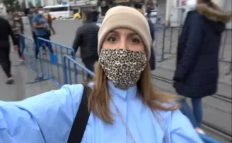 Taksim’de kadın turist gazeteciye saldırdı