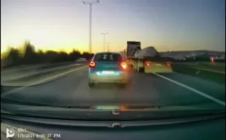 TEM otoyolunda hatalı sollama neredeyse faciaya neden oluyordu