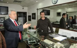 Palandöken: “Altın kuyumcu esnafından alınır”
