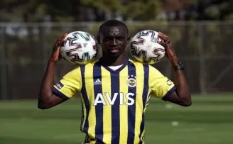 Papiss Cisse: “Fenerbahçe reddedilemeyecek kadar büyük bir kulüp“
