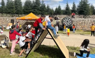 Playland Eğlence Tırı Doğanşehir’de çocukları sevindirdi