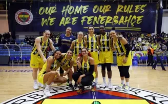 Poto derbisini Fenerbahçe farklı kazandı
