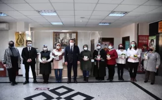 Pursaklar Belediye Başkanından, Kadınlar Gününe özel jesti

