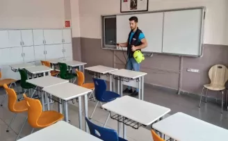 Pursaklar Belediyesi virüsle mücadelede tedbiri elden bırakmıyor
