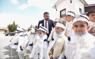 Pursaklar Belediyesinden toplu sünnet şöleni
