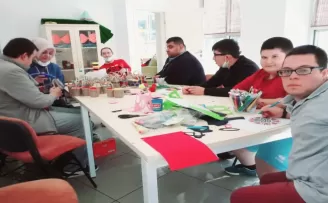 Pursaklar Engelliler Sosyal Tesisi’nde sergi hazırlığı
