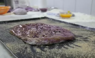 Ramazan sofralarını bağışıklık güçlendiren mor pideler süsleyecek

