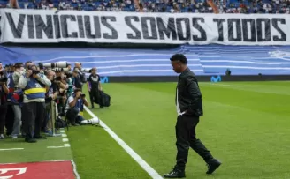 Real Madrid’in farklı branşlarından Vinicius Jr.’a destek
