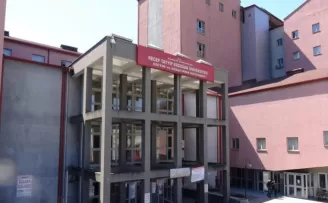Rize’de acemi kasaplar soluğu hastanelerde aldı