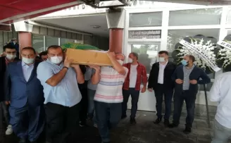 Rize’de gazetecilerin Necati Ağabeyi son yolculuğuna uğurlandı
