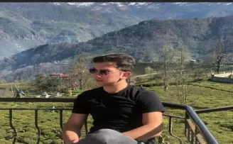 Rize’de serinlemek için denize giren genç boğuldu
