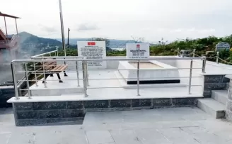 Rize İl Özel İdaresi şehit mezarlarını onarıyor
