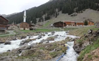 Rize’nin gözde yaylaları tam kapanmanın biteceği tarihi bekliyor
