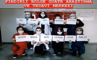 Rizeli sağlıkçılar da “Lütfen evde kal“ akımına uydu

