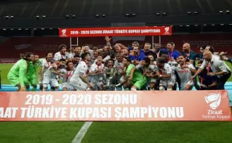 Trabzonspor kupasını aldı