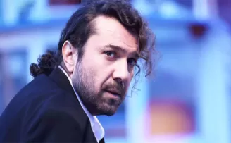 Halil Sezai hakim karşısında