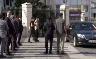 Sağlık Bakanı Fahrettin Koca, İstanbul Valiliği’nde