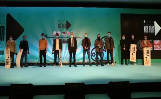 Sağlık temalı kısa film yarışmasında yönetmen doktora ödül
