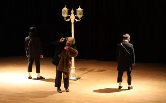 Sakarya’da ’Carmen’ tiyatroseverlerden alkışları topladı
