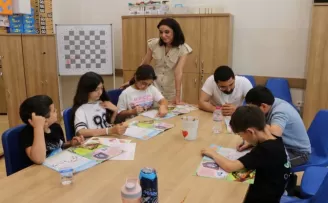 Sakarya’da genç düşünürler Bilim Atölyesi’nde keşif ve deney dolu bir gün