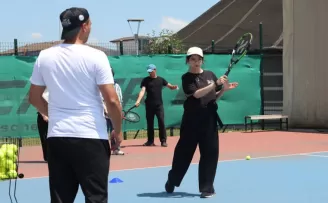 Sakarya’da Sonbahar Spor Okulu’nda tenis heyecanı