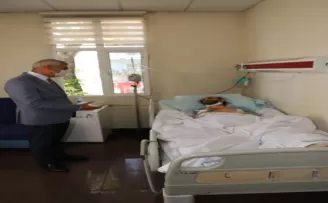 Sanatçı Uğurtan Sayıner’e Bakanlıktan ziyaret
