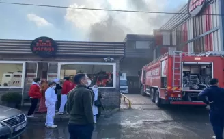 Sancaktepe’de simit fabrikasında yangın
